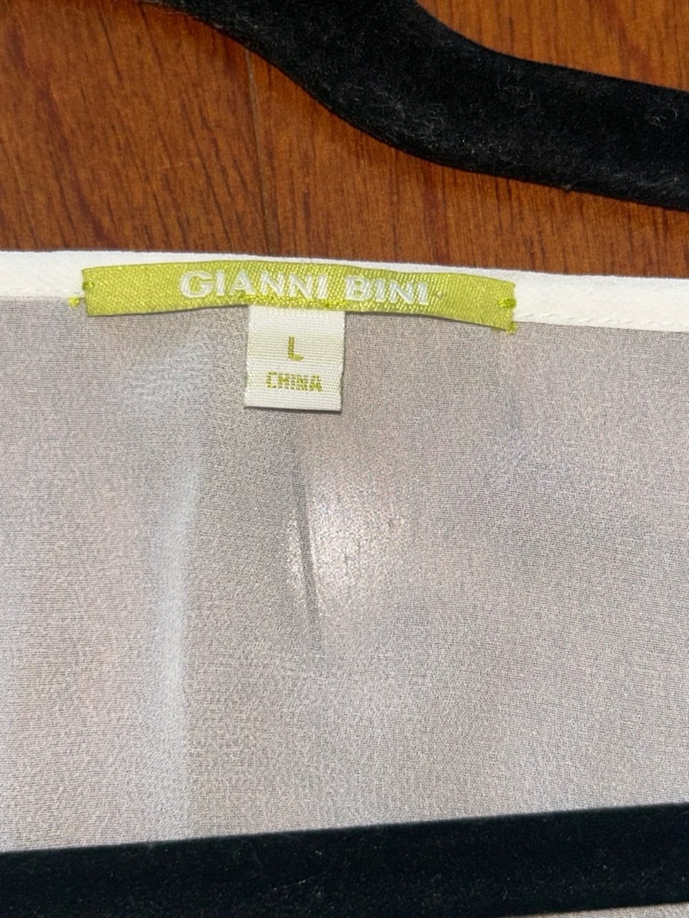 Gianni Bini Pleated Peplum Babydoll Top Women’s L Sheer Ivory Minimalist Fairy - Picture 4 of 7